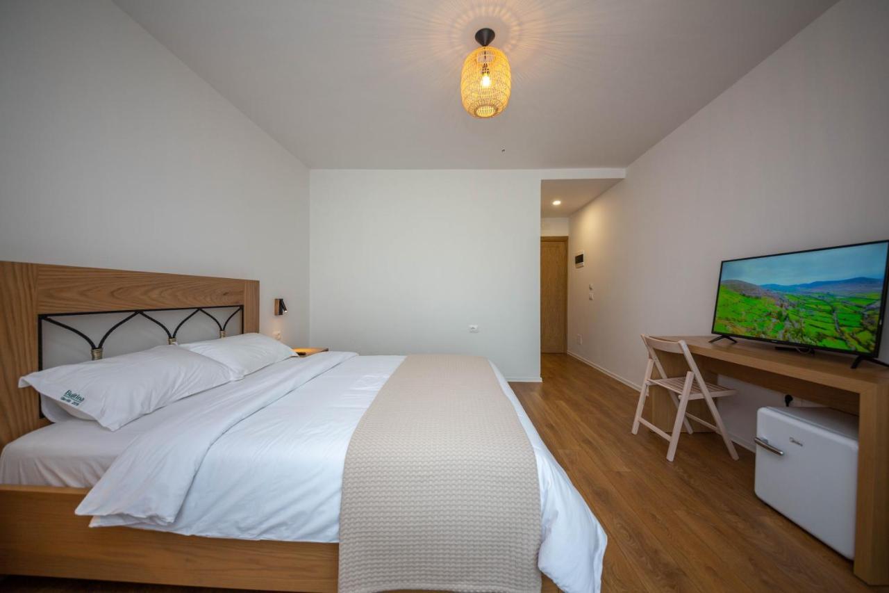 Hotel Gle-Alb Agrotourism Tepelene Exterior foto